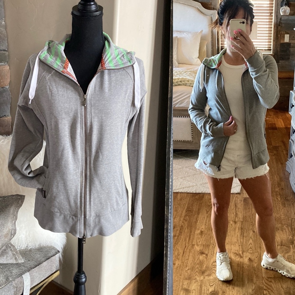 Mammut Heathered Gray Zip Up Hoodie